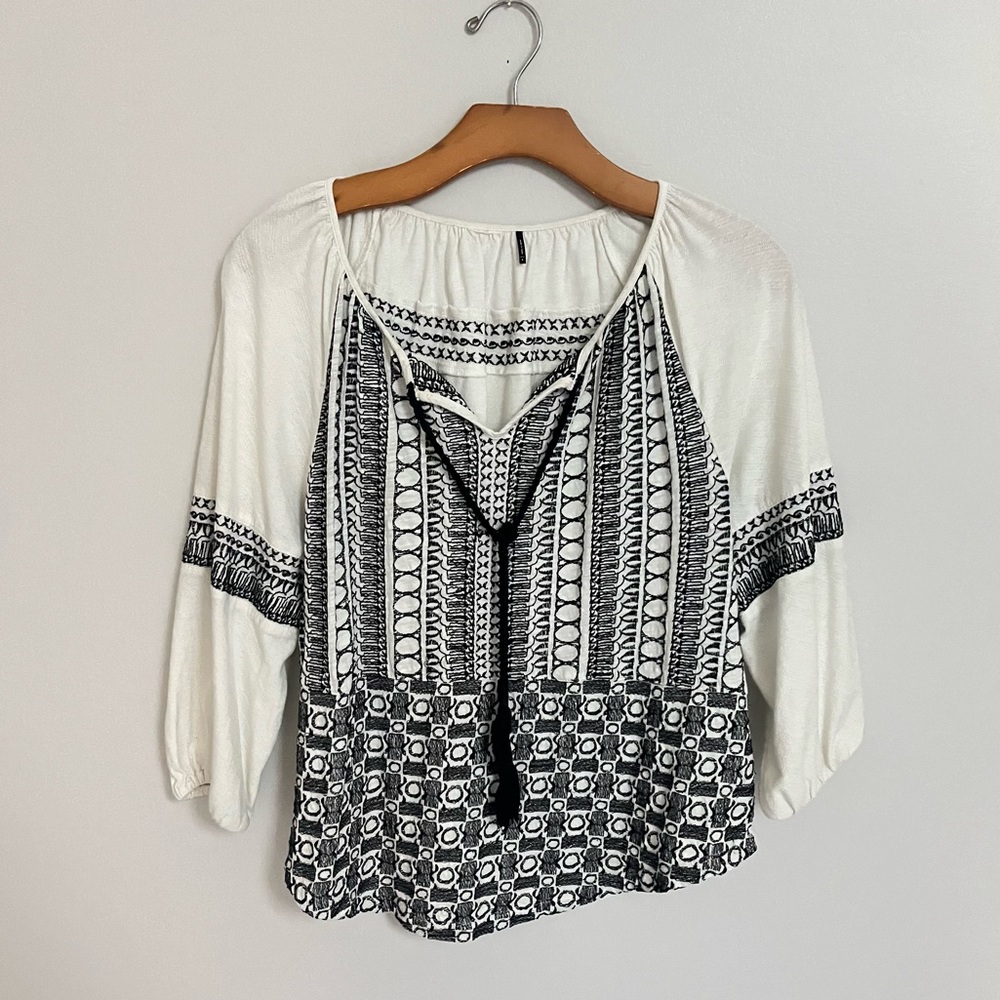 Anthropologie embroidered cotton boho blouse tassels small Akemi + Kin
